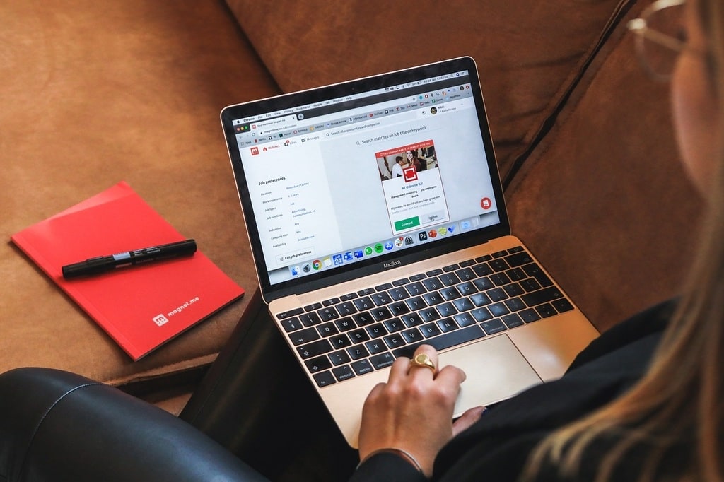 Comprendre l'impact de l'IA conversationnelle en entreprise