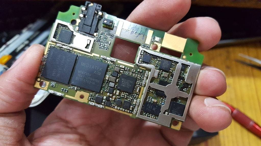 Réparateur iPhone Paris : écran, batterie et toutes réparations